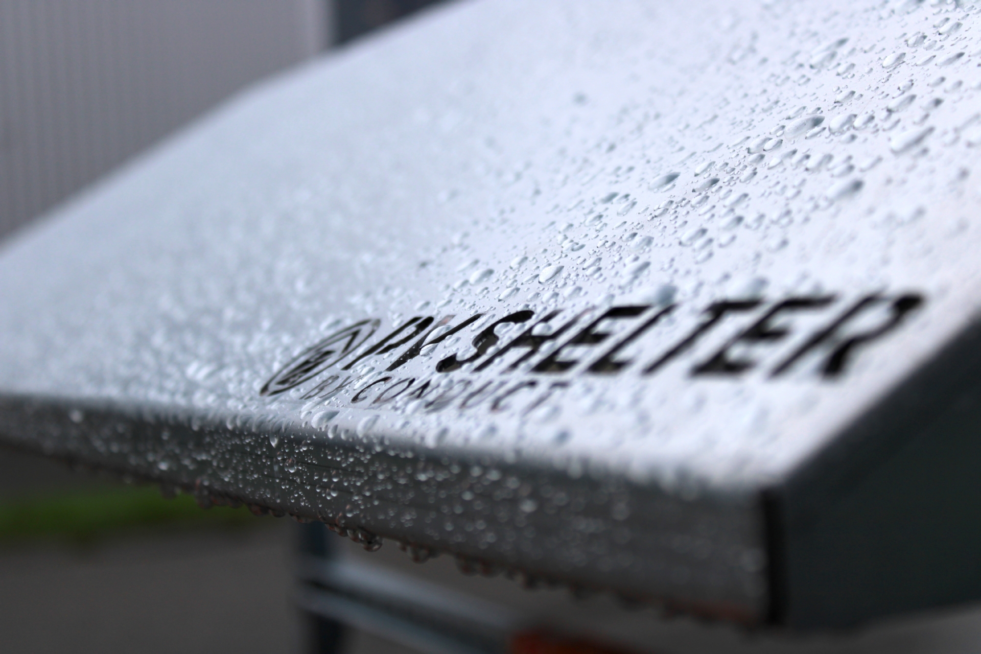 Der Mini PVshelter für kompakte Wechselrichter